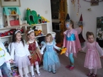 Karneval hrou 5. trieda